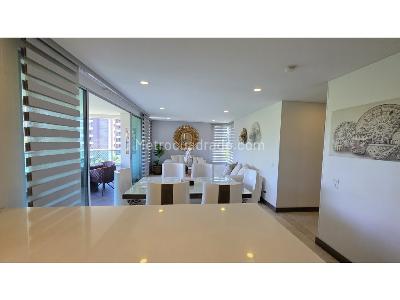 Apartamento de 3 alcobas en venta en Poblado Milla De Oro, Medellín, 130 m² · foto 12 de 20