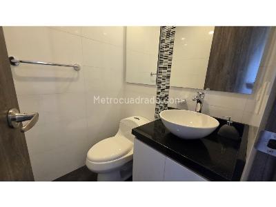 Apartamento de 3 alcobas en venta en Poblado Milla De Oro, Medellín, 130 m² · foto 14 de 20