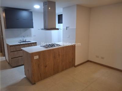 Apartamento de 2 alcobas en venta en Niquia, Bello, 55 m² · foto 2 de 20