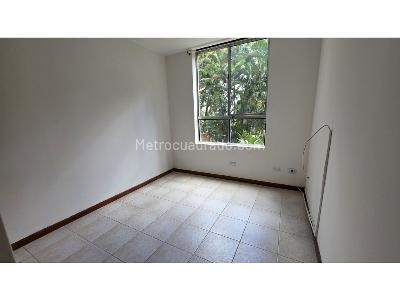 Apartamento de 3 alcobas en venta en Poblado Milla De Oro, Medellín, 80 m² · foto 10 de 20