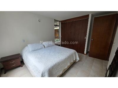 Apartamento de 3 alcobas en venta en Poblado Milla De Oro, Medellín, 80 m² · foto 16 de 20