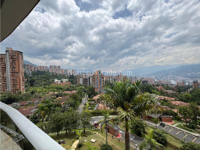 Apartamento de 3 alcobas en venta en Poblado Alto, Medellín, 227 m² · foto 4 de 20