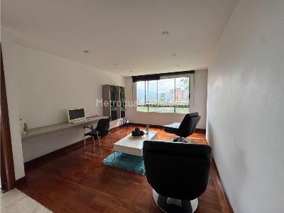 Apartamento de 3 alcobas en venta en Poblado Alto, Medellín, 227 m² · foto 15 de 20