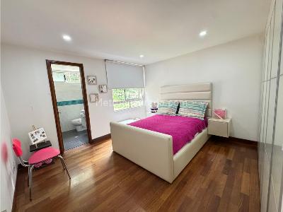 Apartamento de 3 alcobas en venta en Poblado Alto, Medellín, 227 m² · foto 16 de 20