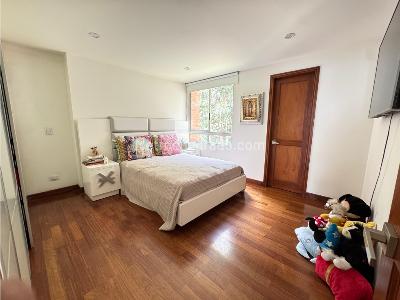 Apartamento de 3 alcobas en venta en Poblado Alto, Medellín, 227 m² · foto 20 de 20