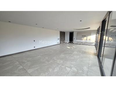 Apartamento de 3 alcobas en venta en Loma Del Esmeraldal, Envigado, 362 m² · foto 5 de 20
