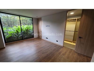 Apartamento de 3 alcobas en venta en Loma Del Esmeraldal, Envigado, 362 m² · foto 18 de 20
