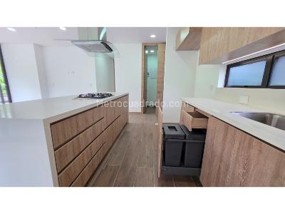 Apartamento de 3 alcobas en venta en Loma Del Escobero, Envigado, 110 m² · foto 7 de 20