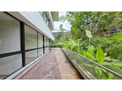 Apartamento de 3 alcobas en venta en Loma Del Escobero, Envigado, 110 m² · foto 9 de 20