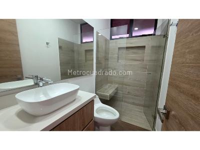 Apartamento de 3 alcobas en venta en Loma Del Escobero, Envigado, 110 m² · foto 19 de 20