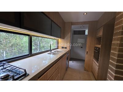 Apartaestudio en venta en Loma Del Esmeraldal, Envigado, 82 m² · foto 3 de 20