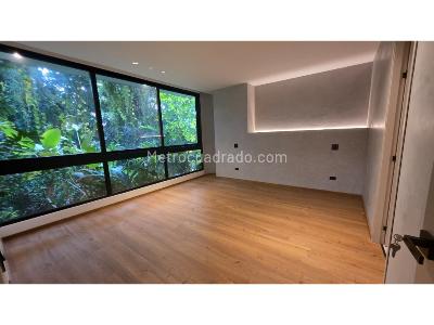 Apartamento de 2 alcobas en venta en Poblado El Campestre, Medellín, 240 m² · foto 10 de 20