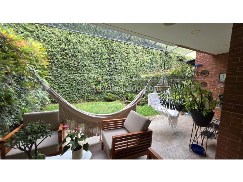 Casa – Envigado, Urbanización Barichara, Valle de Aburrá - Vista 2