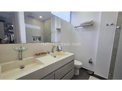 Casa de 3 alcobas en venta en El Esmeraldal, Envigado, 328 m² · foto 15 de 20