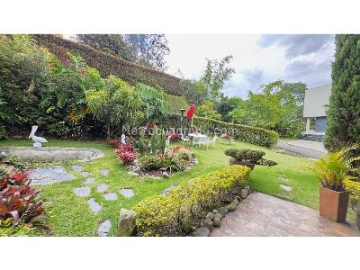 Casa de 3 alcobas en venta en Los Balsos, Medellín, 1800 m² · foto 5 de 20