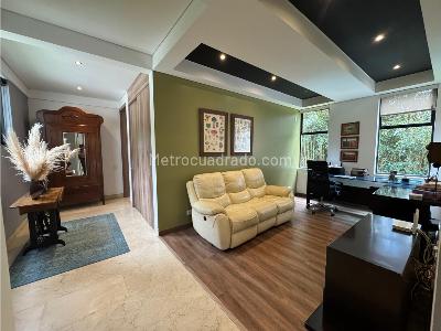 Casa de 4 alcobas en venta en Alto De Palmas, Medellín, 470 m² · foto 10 de 20