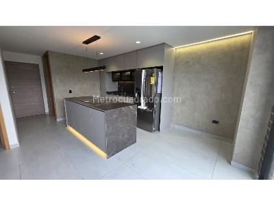 Apartamento de 2 alcobas en venta en Av Las Vegas, Sabaneta, 65 m² · foto 2 de 19