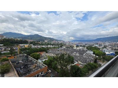 Apartamento de 2 alcobas en venta en Av Las Vegas, Sabaneta, 65 m² · foto 6 de 19