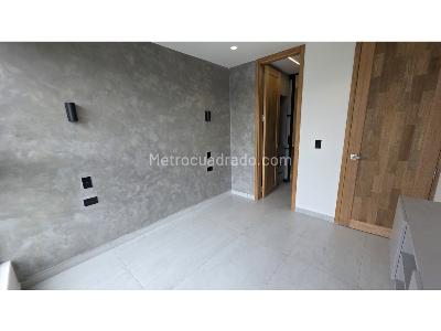 Apartamento de 2 alcobas en venta en Av Las Vegas, Sabaneta, 65 m² · foto 16 de 19