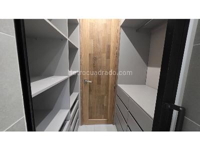 Apartamento de 2 alcobas en venta en Av Las Vegas, Sabaneta, 65 m² · foto 17 de 19