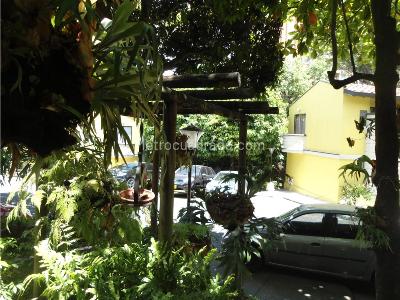 Casa de 3 alcobas en venta en Loma De Los Bernal, Medellín, 101 m² · foto 2 de 20