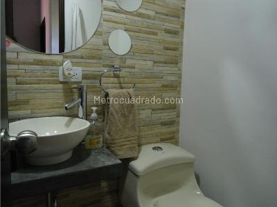 Casa de 3 alcobas en venta en Loma De Los Bernal, Medellín, 101 m² · foto 20 de 20