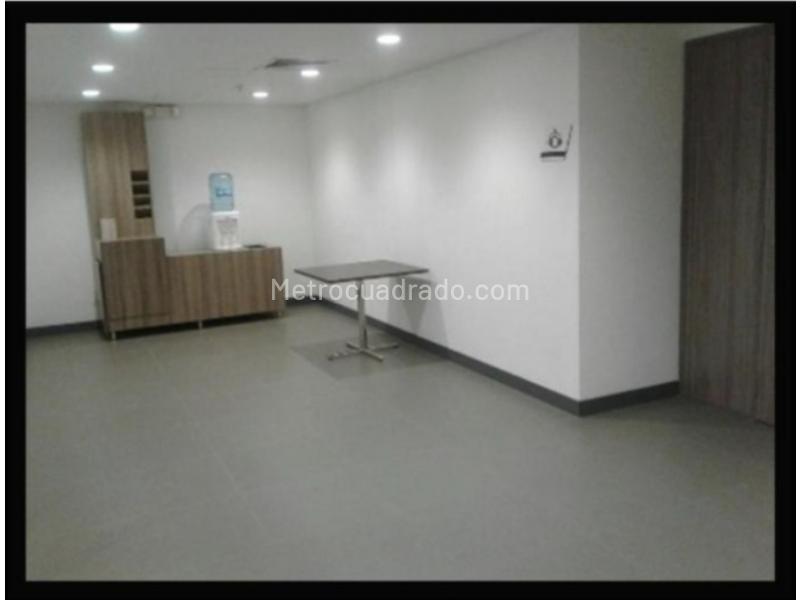 Oficina en Arriendo, Ayura, Envigado - Más