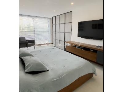 Apartamento en venta en El Poblado El Tesoro, Medellín · foto 8 de 20
