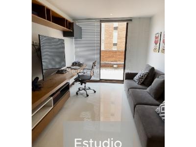 Apartamento en venta en El Poblado El Tesoro, Medellín · foto 9 de 20