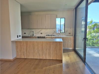 Apartamento en venta en Castropol, Medellín · foto 3 de 16