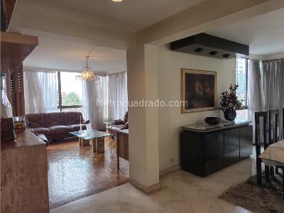 Apartamento de 4 alcobas en venta en Poblado Los Balsos, Medellín, 260 m² · foto 6 de 17