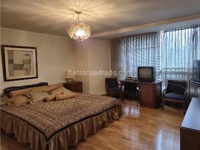 Apartamento de 4 alcobas en venta en Poblado Los Balsos, Medellín, 260 m² · foto 16 de 17