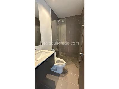 Apartamento en venta en El Poblado, Medellín · foto 8 de 15