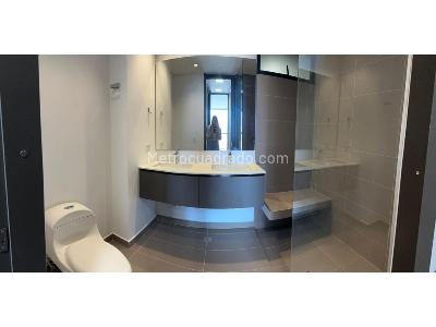 Apartamento en venta en El Poblado, Medellín · foto 12 de 15