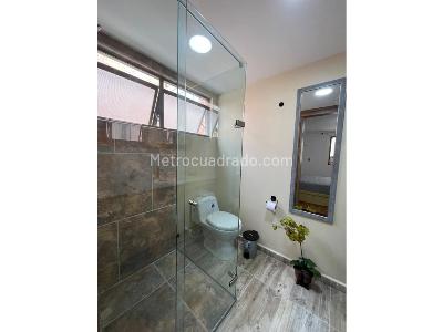 Apartamento de 3 alcobas en venta en Laureles, Medellín, 141 m² · foto 10 de 18