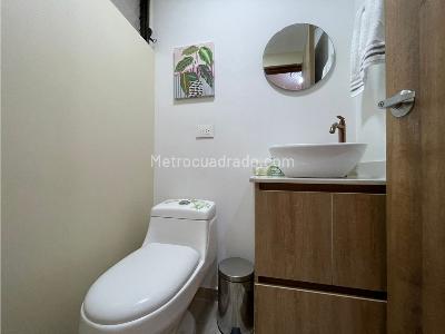 Apartamento de 3 alcobas en venta en Laureles, Medellín, 141 m² · foto 12 de 18