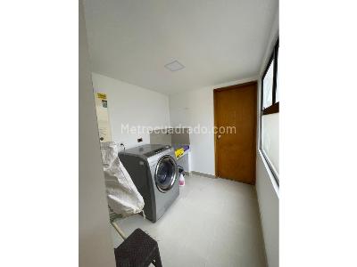 Apartamento de 3 alcobas en venta en Laureles, Medellín, 141 m² · foto 18 de 18