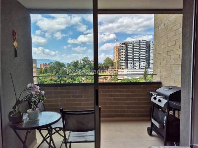 Apartamento en venta en El Chingui, Envigado · foto 3 de 20
