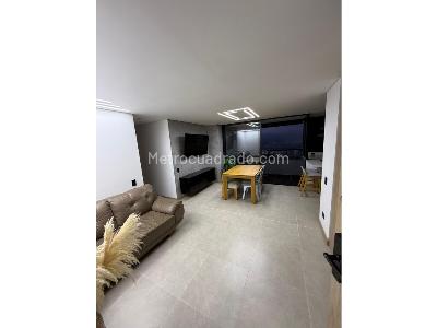 Apartamento de 3 alcobas en venta en Altos Del Poblado, Medellín, 88 m² · foto 2 de 20
