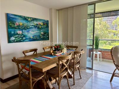 Apartamento de 3 alcobas en venta en Loma Del Chocho, Envigado, 126 m² · foto 6 de 17