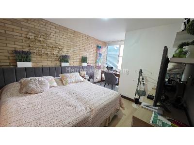 Apartamento de 3 alcobas en venta en Loma Del Chocho, Envigado, 126 m² · foto 10 de 17