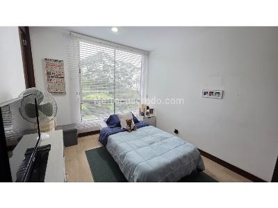 Apartamento de 3 alcobas en venta en Loma Del Chocho, Envigado, 126 m² · foto 12 de 17