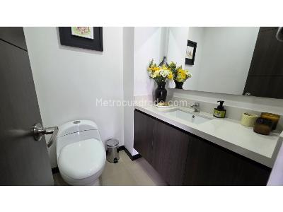 Apartamento en venta en Altos Del Poblado, Medellín · foto 5 de 20