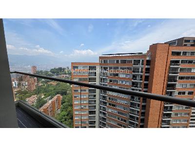 Apartamento en venta en Altos Del Poblado, Medellín · foto 7 de 20