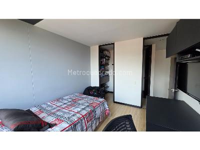 Apartamento en venta en Altos Del Poblado, Medellín · foto 19 de 20