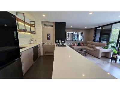 Apartamento en venta en Altos Del Poblado, Medellín · foto 9 de 20