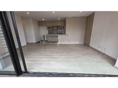 Apartamento de 3 alcobas en venta en Altos Del Poblado, Medellín, 90 m² · foto 4 de 20