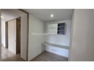 Apartamento de 3 alcobas en venta en Altos Del Poblado, Medellín, 90 m² · foto 13 de 20