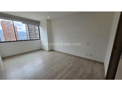 Apartamento de 3 alcobas en venta en Altos Del Poblado, Medellín, 90 m² · foto 19 de 20