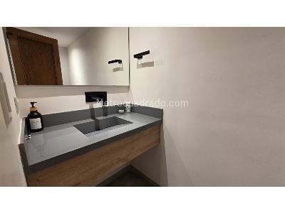 Apartamento de 3 alcobas en venta en El Poblado Los Gonzales, Medellín, 204 m² · foto 20 de 20